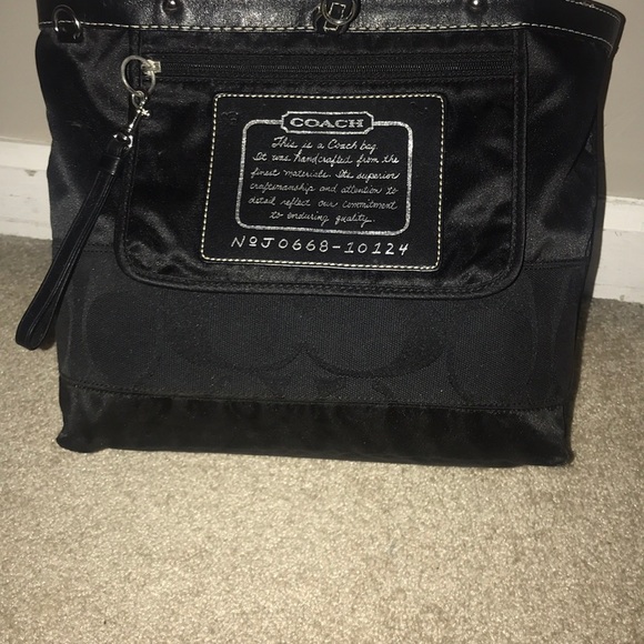 EC COACH REVERSIBLE TOTE - Picture 5 of 6